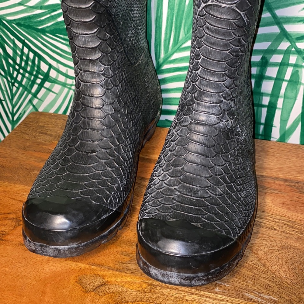 Hunter Boatall Croc Embossed Rubber Wellie Boots Women’s 7 - Picture 4 of 14